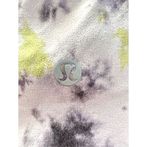 LULULEMON | Athletic Align Shelf Bra Radial Tie Dye  Print Pattern Size 2 - Picture 11 of 15